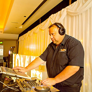 Wedding DJ